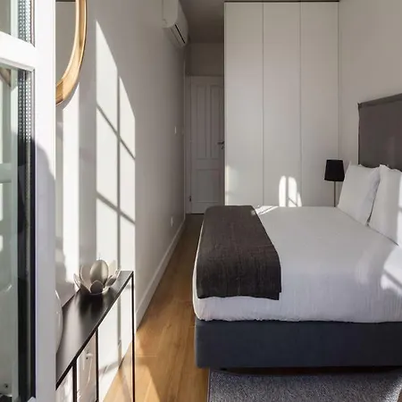 Serviced - Baixa Castelo Appartamento