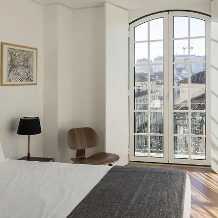 里斯本服务式公寓 - 拜萨堡 * Lisboa