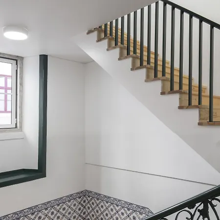 里斯本服务式公寓 - 拜萨堡