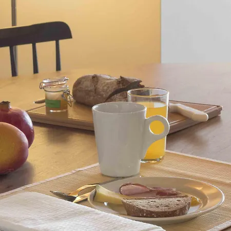 Serviced - Baixa Castelo Lägenhet