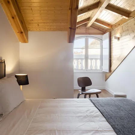 Serviced - Baixa Castelo